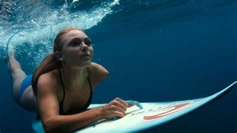 Soul Surfer - Reeling Reviews