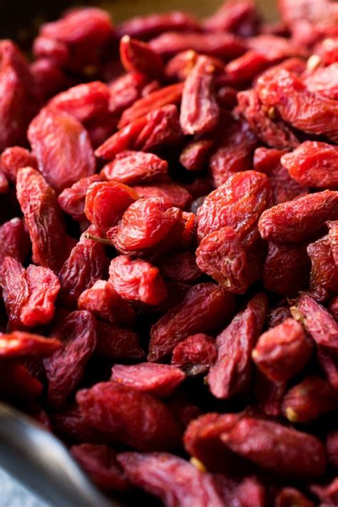 7 goji berry benefits backed by science