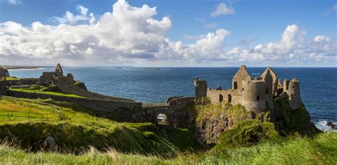 Dunluce Castle in der Grafschaft Antrim | Ireland.com