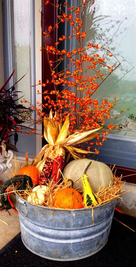 14 amazing fall porch decorating ideas - stylishwomenoutfits.com