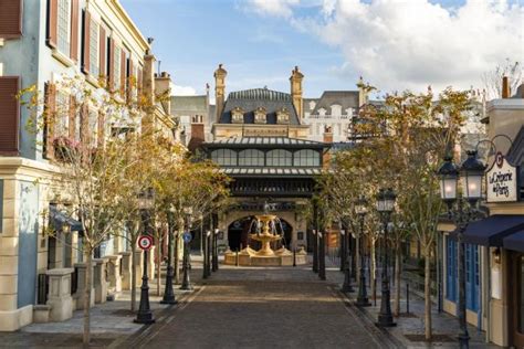 PHOTOS: Get a First Look at the New Ratatouille Ride Opening at Walt ...