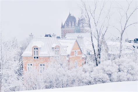 winter packing list for quebec shenanigans | urban guide quebec