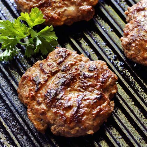 Easy Grilled Hamburgers - Healthy Recipes Blog