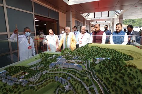 Narendra Modi on Twitter: "Went to AIIMS Bilaspur campus earlier today ...