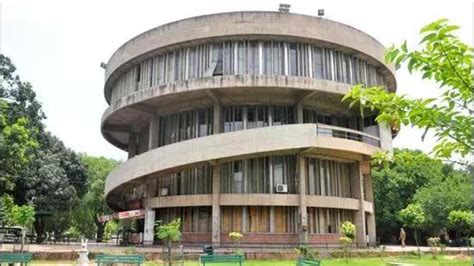 Chandigarh: Panjab University slides to 60th spot in NIRF ranking ...