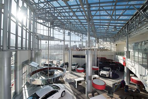 Nissan to roll out new showroom design for modern car buyers | Motorshow