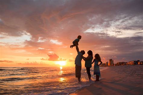 Panama City Beach Sunset Family Pictures - LJennings Photography