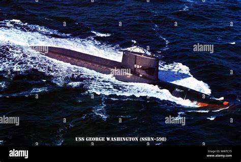 Uss george washington crew hi-res stock photography and images - Alamy