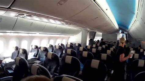 Onboard Thomson Boeing 787 Dreamliner - new Premium Class seats - YouTube