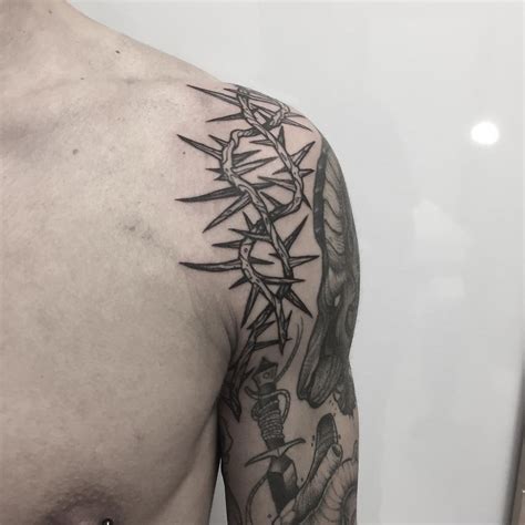 Crown of thorns tattoo on the left shoulder Left Arm Tattoos, Cage ...