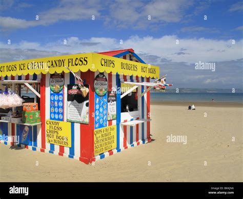 Beach Ice cream parlor cafe weymouth bay Stock Photo - Alamy