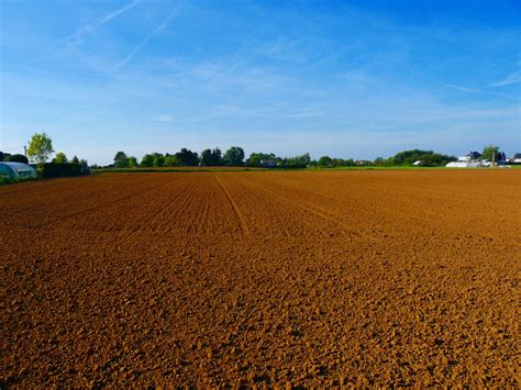 Farm,land,field,empty,soil - free image from needpix.com