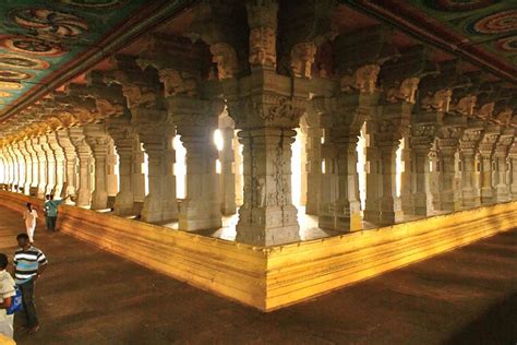 Pillar corridors of Rameshwaram | Art and architecture, Architecture ...