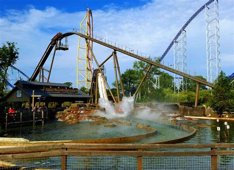 Shoot the Rapids | Water ride at Cedar Point | Parkz - Theme Parks