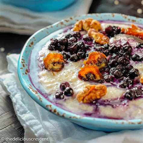 Barley Porridge with Blueberries - The Delicious Crescent