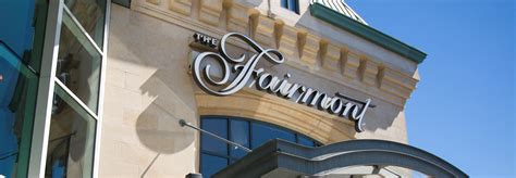 Fairmont Vancouver Airport Hotel | YVR