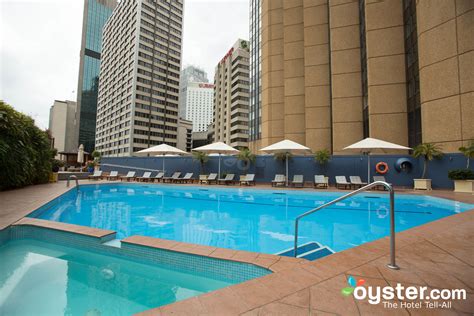 Four Seasons Hotel Sydney Review: What To REALLY Expect If You Stay