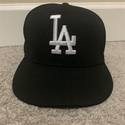 New Era LA Hat Black Great Condition Size 7 5/8 No... - Depop