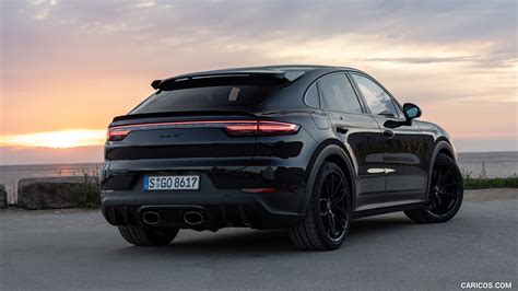 Porsche Cayenne Turbo GT | 2022MY (Color: Jet Black Metallic) | Rear ...