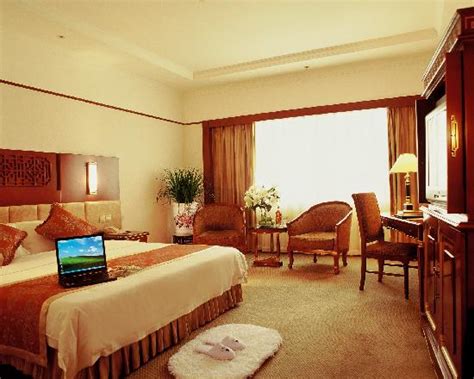 CAPITAL HOTEL BEIJING $100 ($̶1̶3̶0̶) - Updated 2018 Prices & Reviews ...