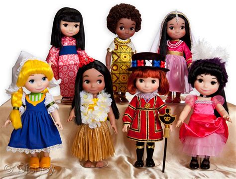 It’s a Small World Animator’s Collection Dolls | Family Choice Awards