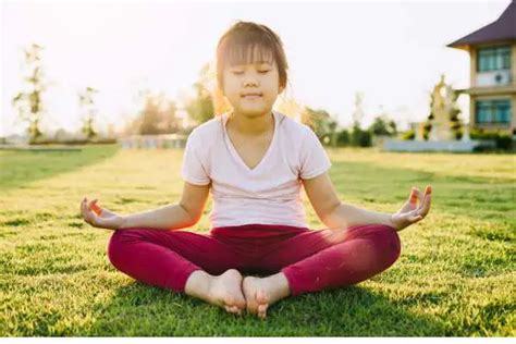 Benefits of Meditation for Children - Talk Leisure