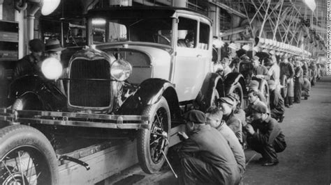 1920s - Rise of the robots: The evolution of Ford's assembly line ...