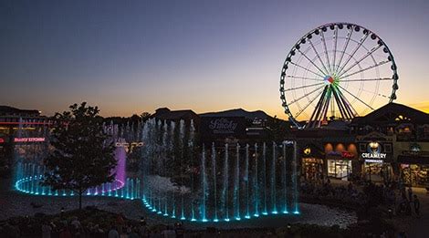 The Great Smoky Mountain Wheel - Pigeon Forge Ferris Wheel