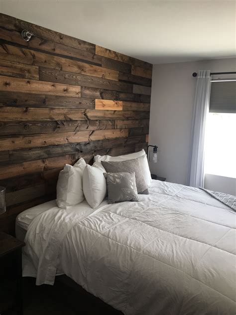 20+ Wood Accent Wall Bedroom