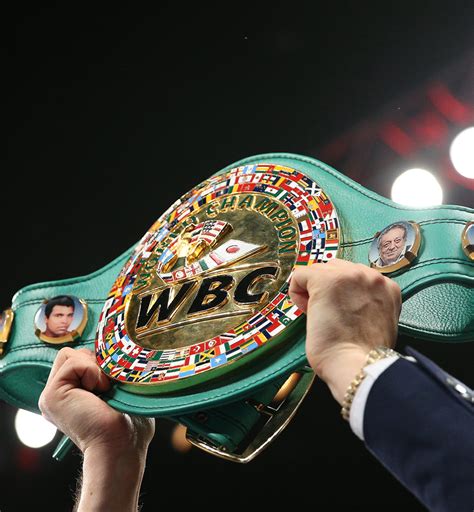 A Complete List Of The Current Boxing Champions // ONE37pm