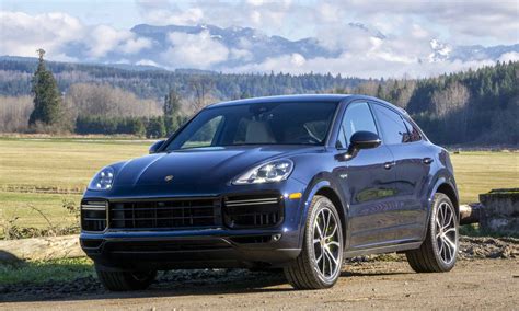 2020 Porsche Cayenne Turbo S E-Hybrid Coupe: Review - autoNXT.net