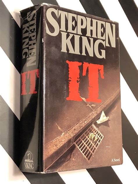 It by Stephen King (1986) hardcover book