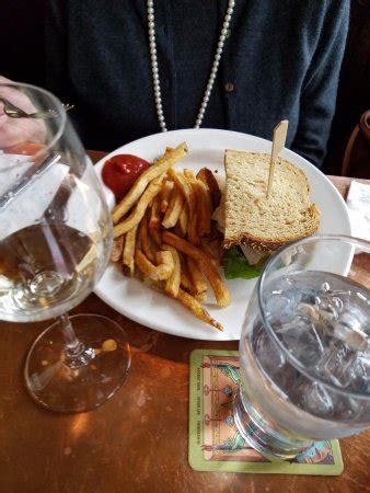 MCMENAMINS HOTEL OREGON PUB, McMinnville - Photos & Restaurant Reviews ...