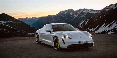 17 Best Electric Cars Of 2021: Top Luxury EVs To Buy (Updated)