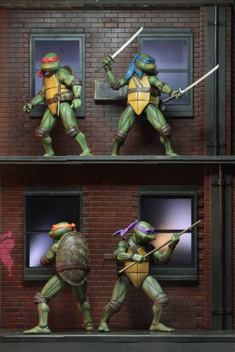 NECA Toys San Diego Comic-Con 2018 Teenage Mutant Ninja Turtles 1990 ...