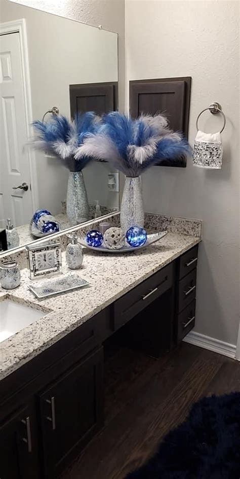 Blue and Silver Bathroom Decor for a Stylish Look