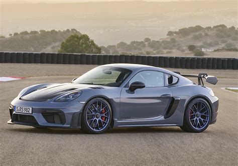 Porsche 718 Cayman GT4 RS (2023) – Specifications & Performance