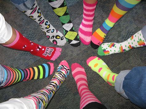 Meditations of my Heart: Crazy Socks!