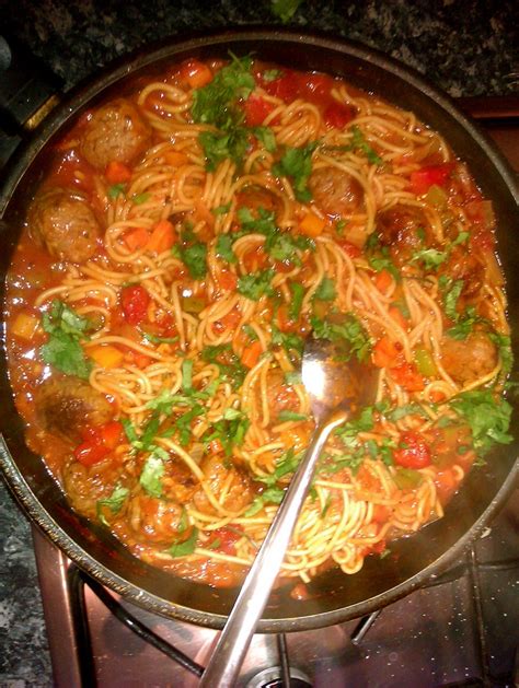 Quorn Meatballs Spaghetti | Vegetarian italian recipes, Quorn, Food shows