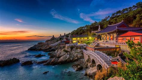 Haedong Yonggungsa Temple blog — Discover the oldest seaside temple in ...