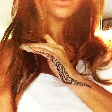 tribal tattoo on hand | Tribal Tattoo Designs; Hawaiian Tattoos ...