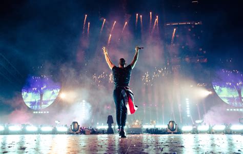 Coldplay begin eco-friendly world tour in Costa Rica - watch