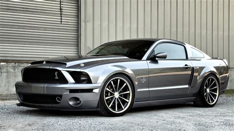 Ford Mustang GT #6922297