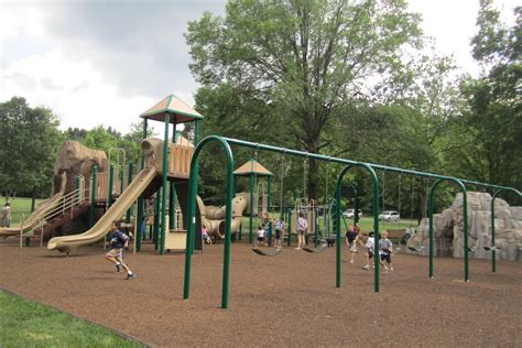 The Loop Playground, Watchung Reservation, Mountainside (2012) | Your ...