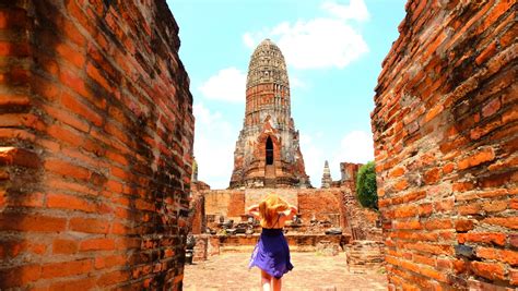 A day trip from Bangkok: Ayutthaya Temples Thailand - The Jetsetter Diaries