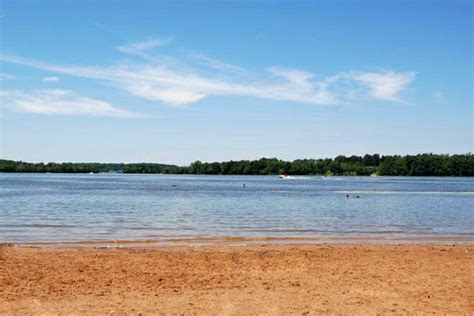 10 Best Family Beaches in Kentucky for 2024 (Kid Friendly)