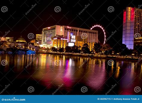 Las Vegas Nightlife Along the Famous Strip Editorial Image - Image of ...