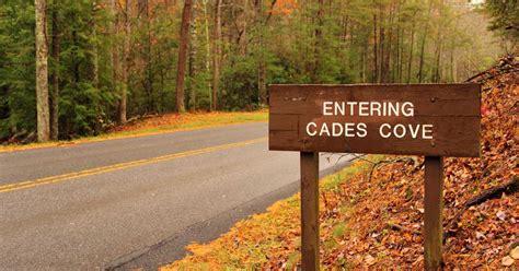 Cades Cove | Camping, Hiking & Things To Do In The Smoky Mountains