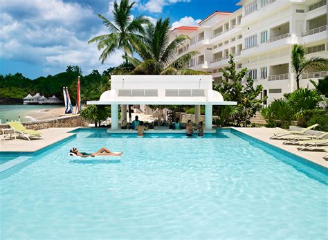 Caribbean Vacation Packages for Couples | Couples ResortsÂ® Tower Isle ...