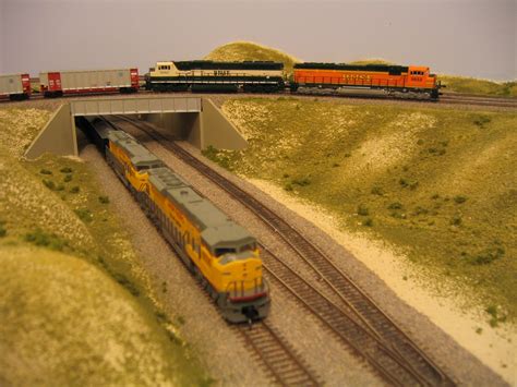 N Scale Addiction: More Photos of my First N Scale Model Railroad